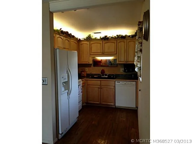 Photo of Unit BB12 at 2600 SE Ocean Boulevard