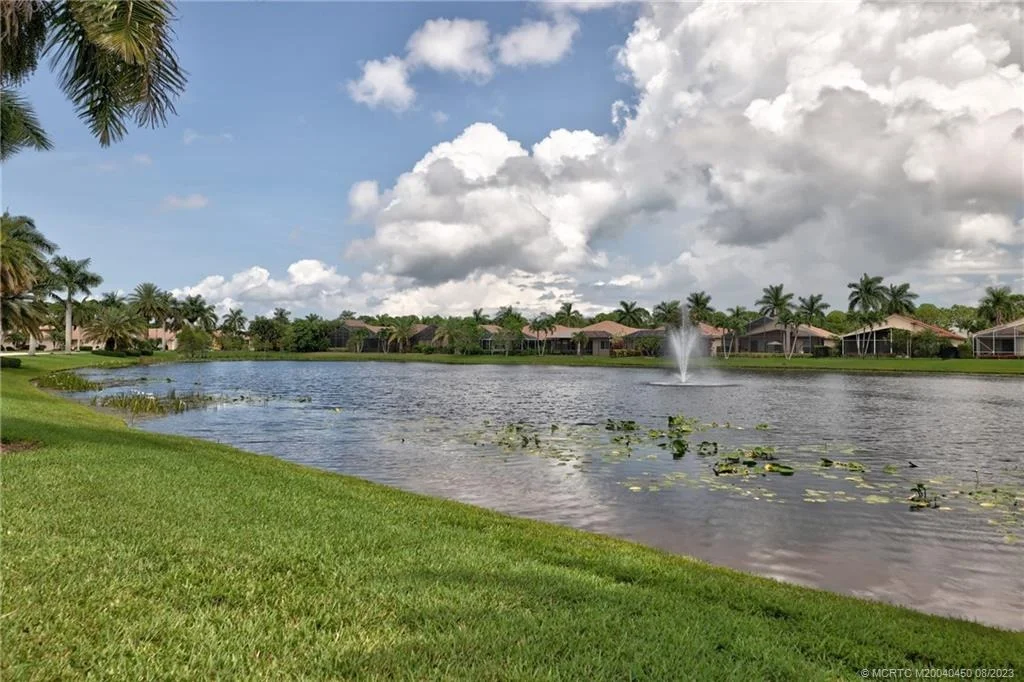 Photo of 6655 SE Twin Oaks Circle