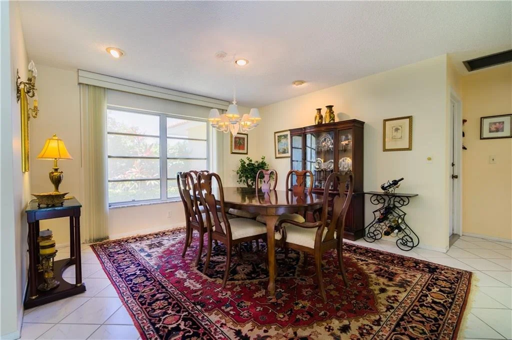 Photo of 2841 SE Fairway W