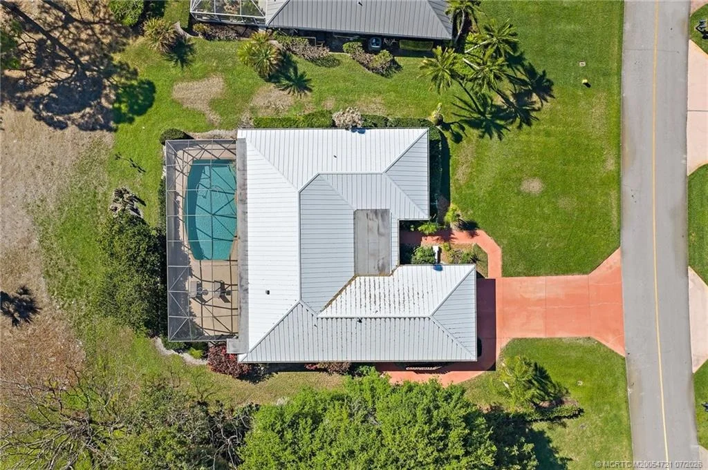 Photo of 3011 SE Fairway W