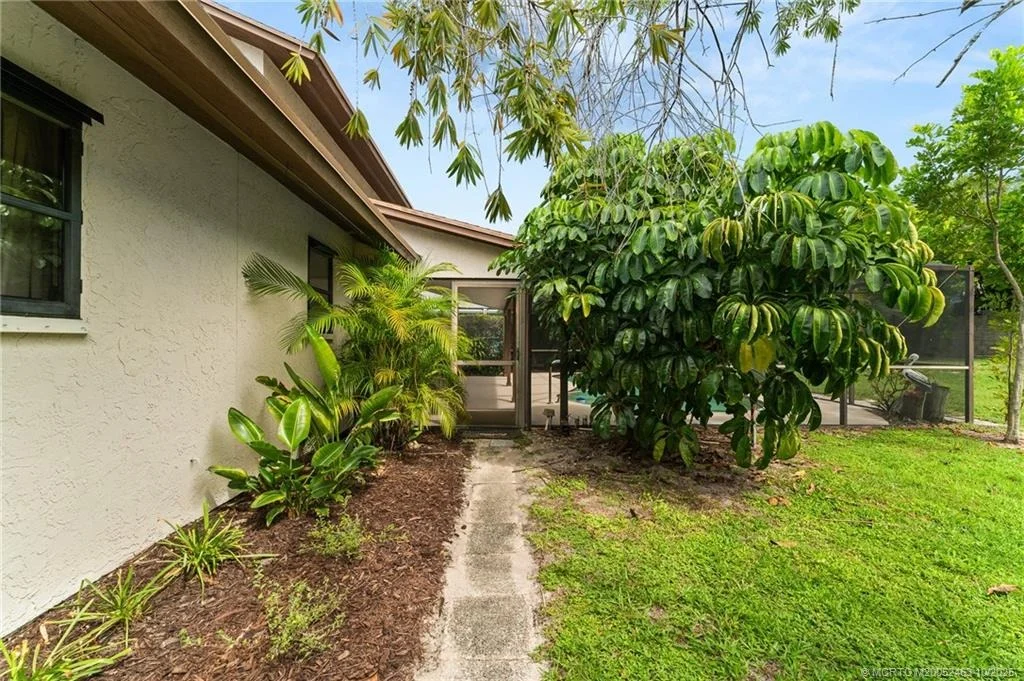 Photo of 4726 SE Manatee Terrace