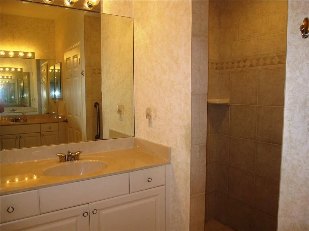 Photo of 1582 SE Tidewater Place