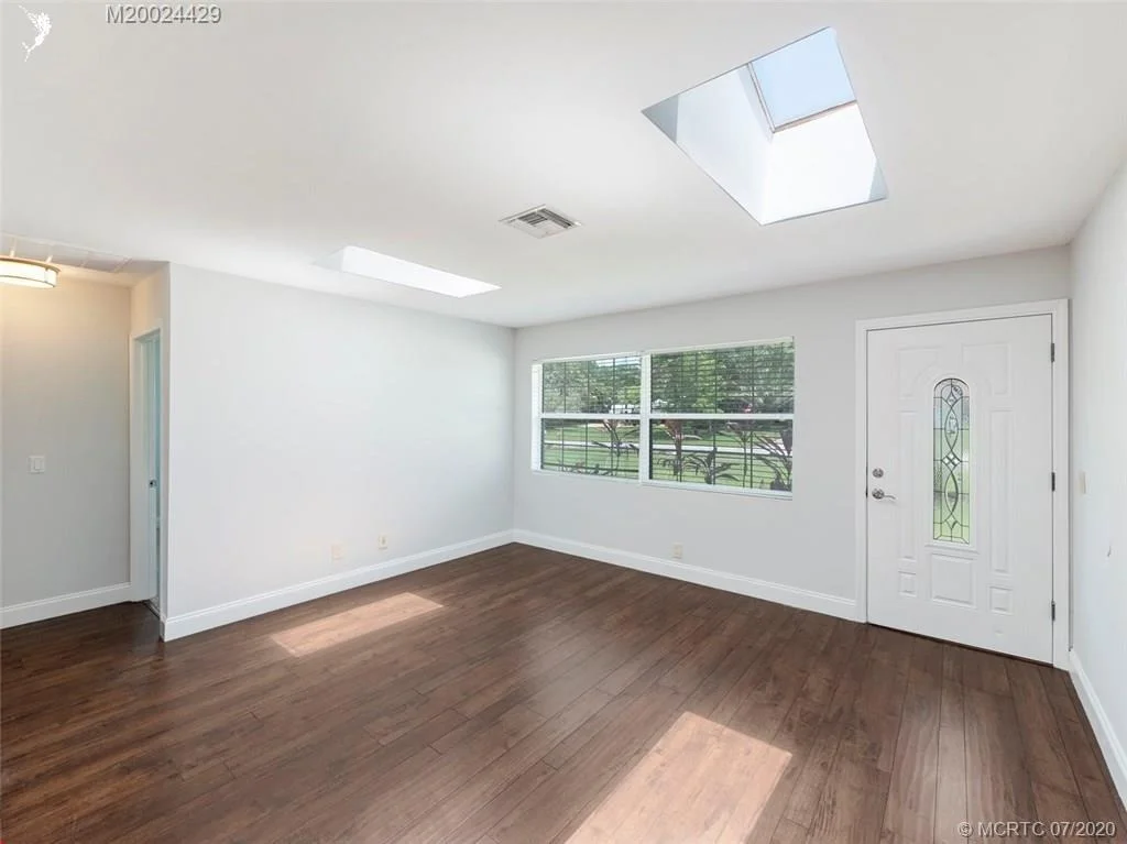 Photo of 1544 NW Spruce Ridge Drive
