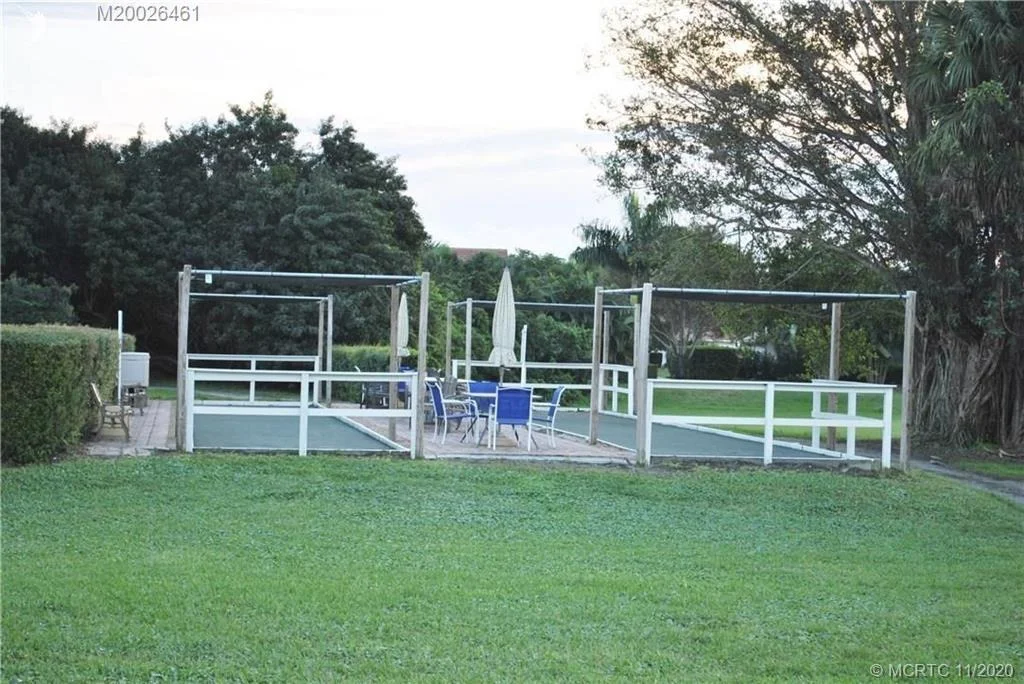 Photo of 3621 SE Fairway W
