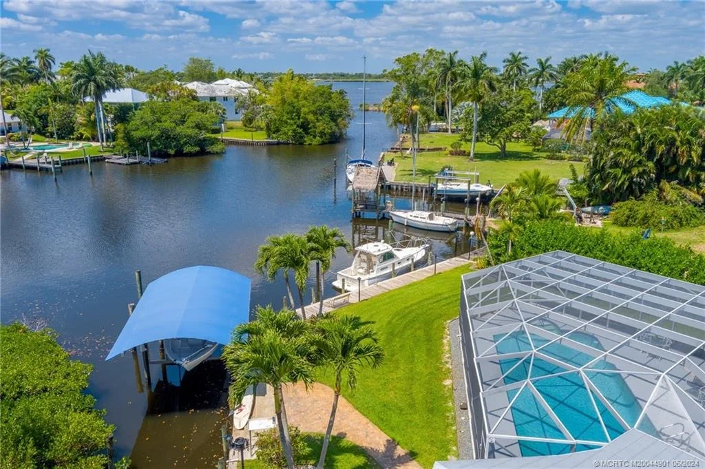 Photo of 1686 NW Harbor Place
