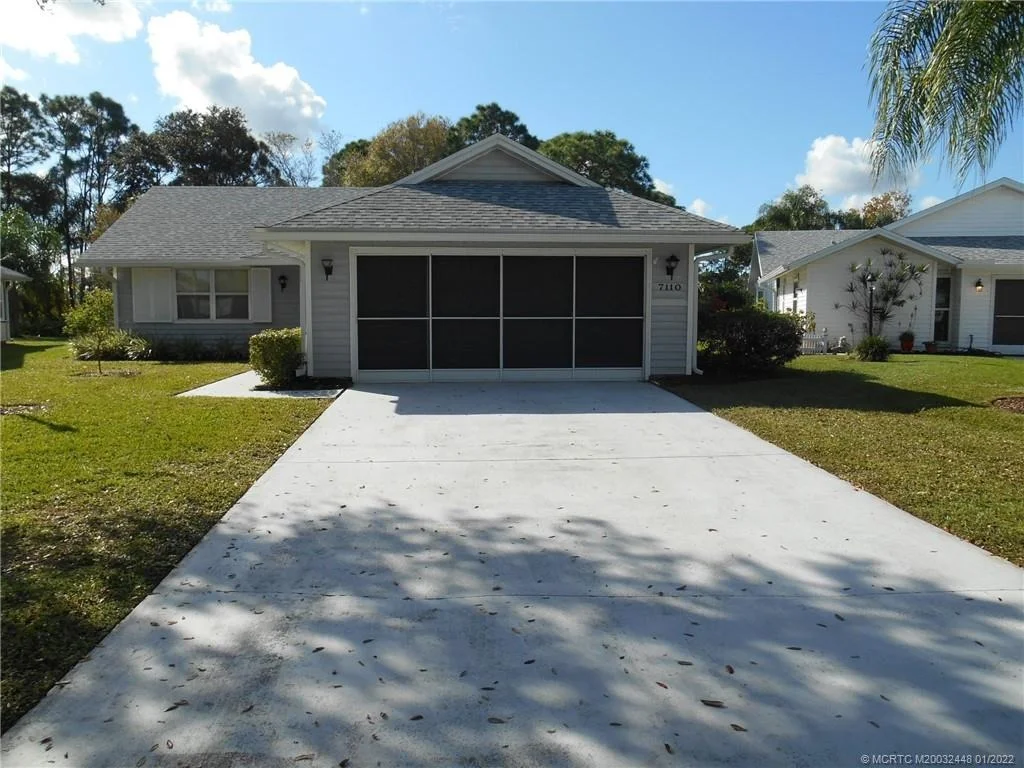 Photo of 7110 SE Lillian Court