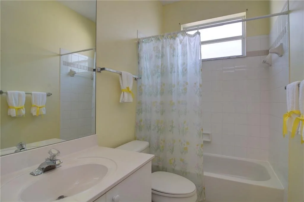 Photo of 1142 SE Westminster Place