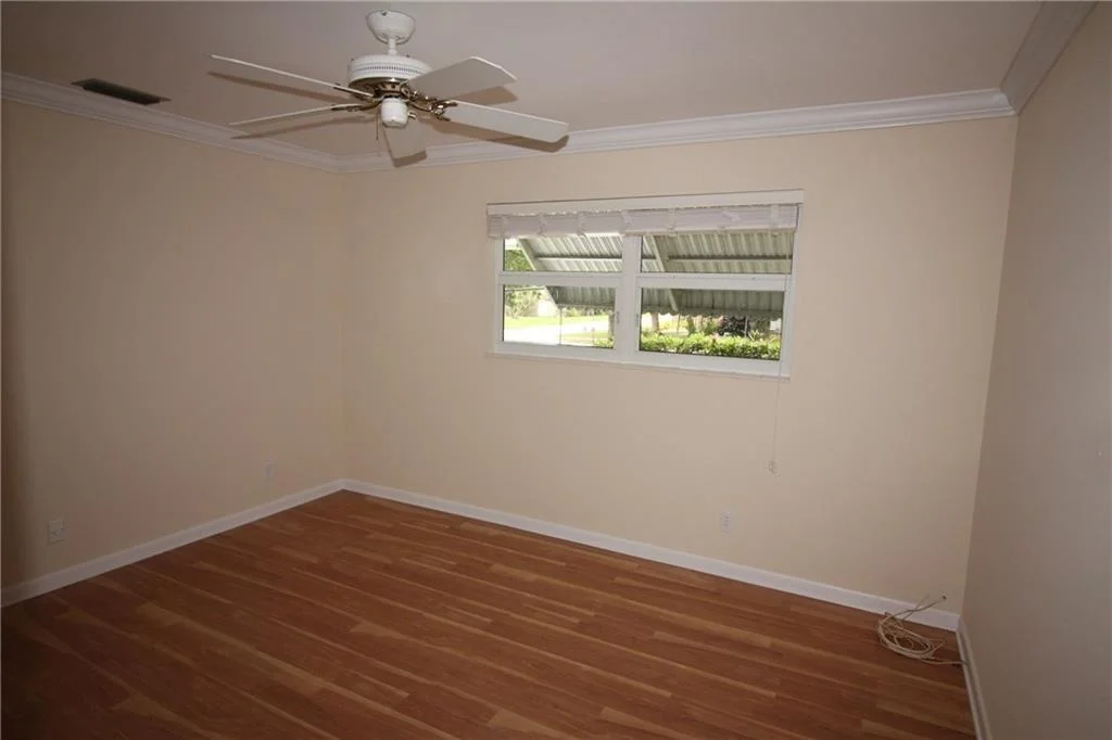 Photo of 800 SE Madison Avenue