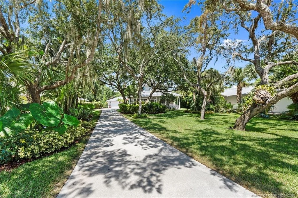 Photo of 3641 SE Silver Court
