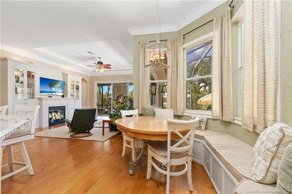 Photo of 503 SW Lost River Road