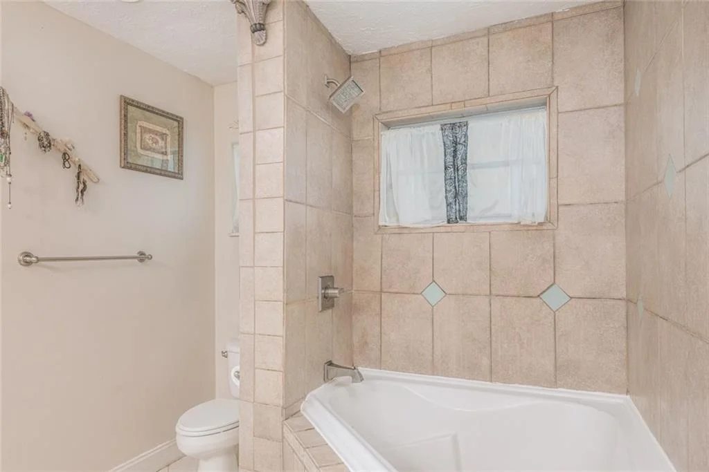 Photo of 1128 NW Fork Road