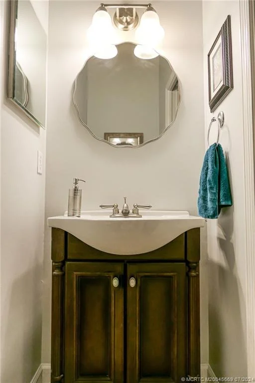 Photo of 2119 SW Danforth Circle