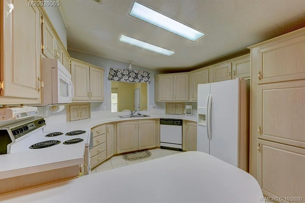 Photo of 2415 SW Olds Place