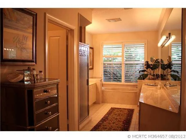 Photo of 1418 Brewster Place