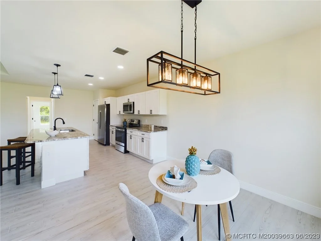 Photo of 9181 100th Avenue