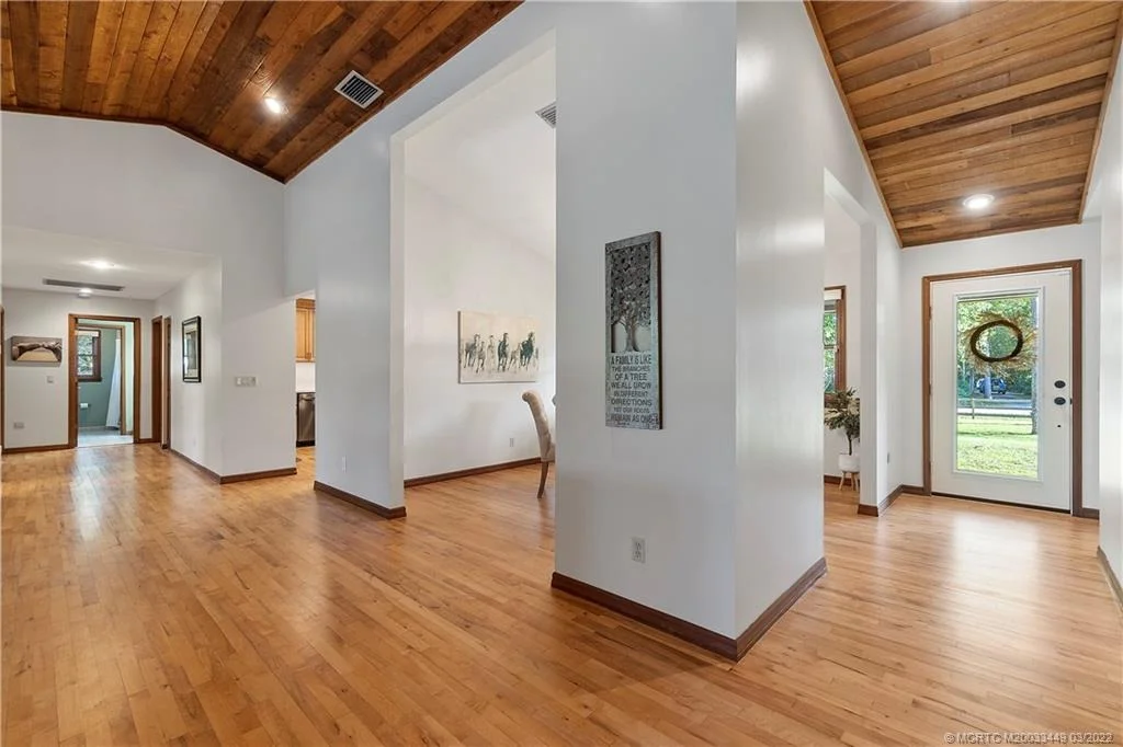 Photo of 10943 SW Hawkview Circle