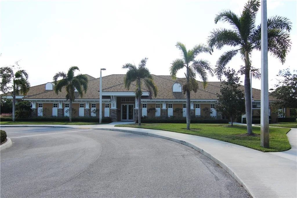 Photo of 6672 SE Pacific Drive