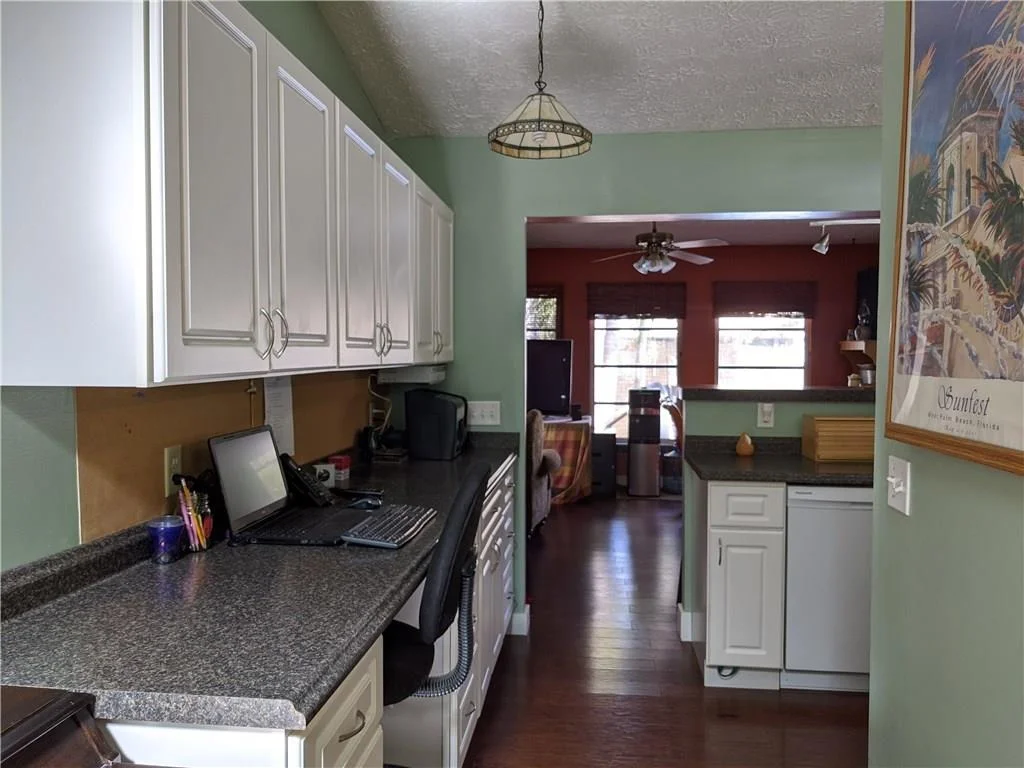 Photo of 3745 SE Middle Street