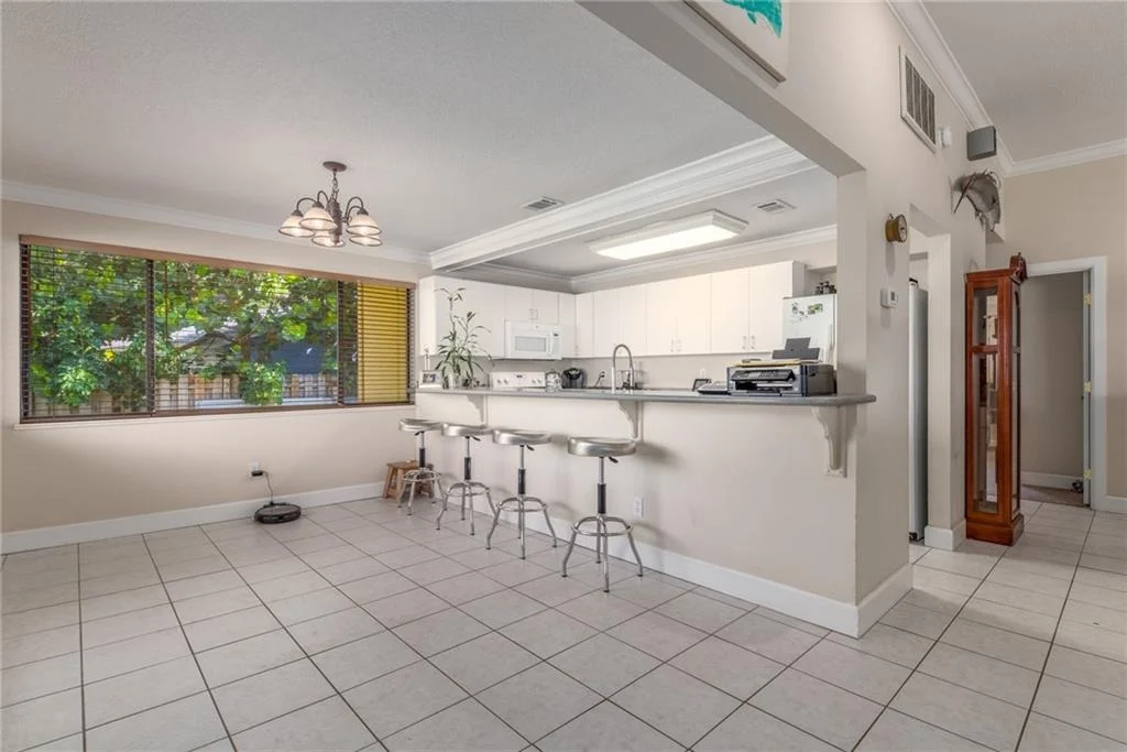 Photo of 323 SE Egret Place