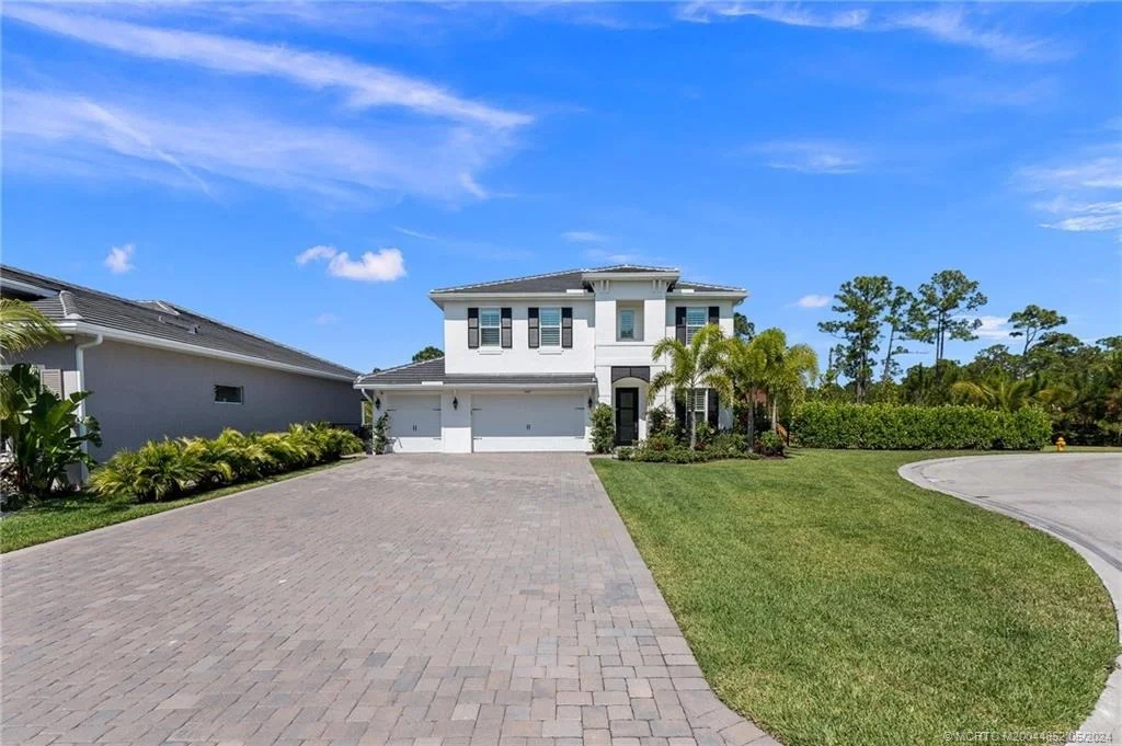 Photo of 5083 SW Winchester Drive