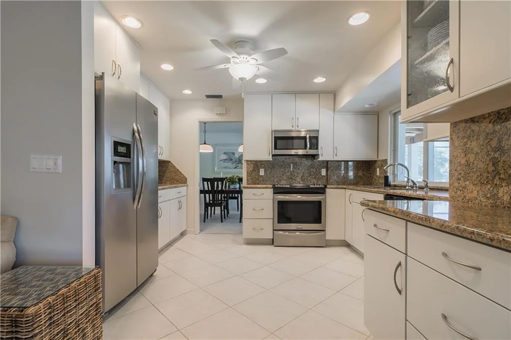 Photo of 3927 SE Fairway E