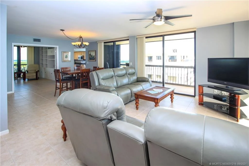 Photo of Unit PHA1 at 3100 N Highway A1A