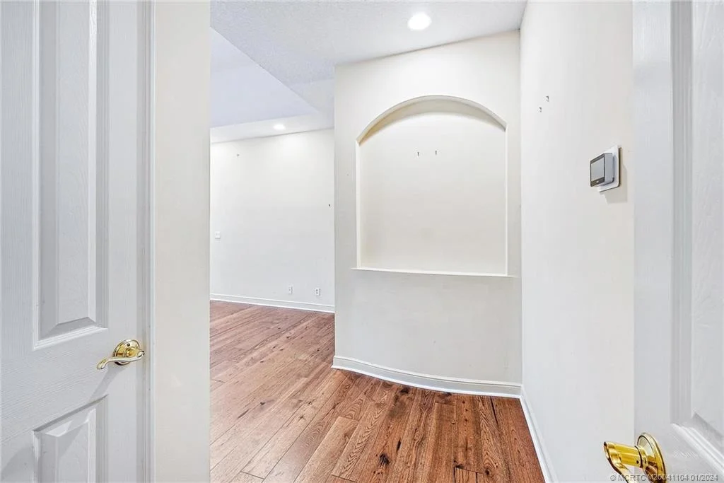 Photo of 105 Henry Sewall Way