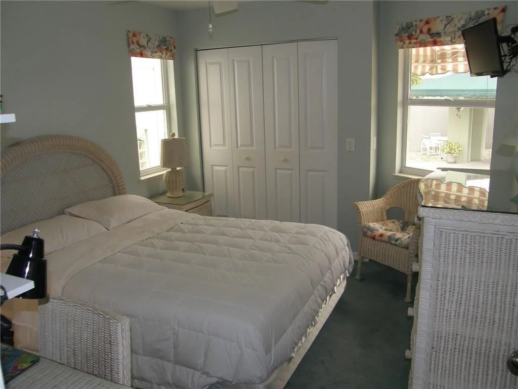 Photo of 51 Nettles Boulevard
