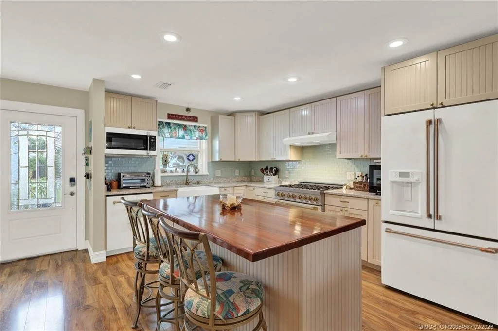 Photo of 84 Aqua Ra Drive