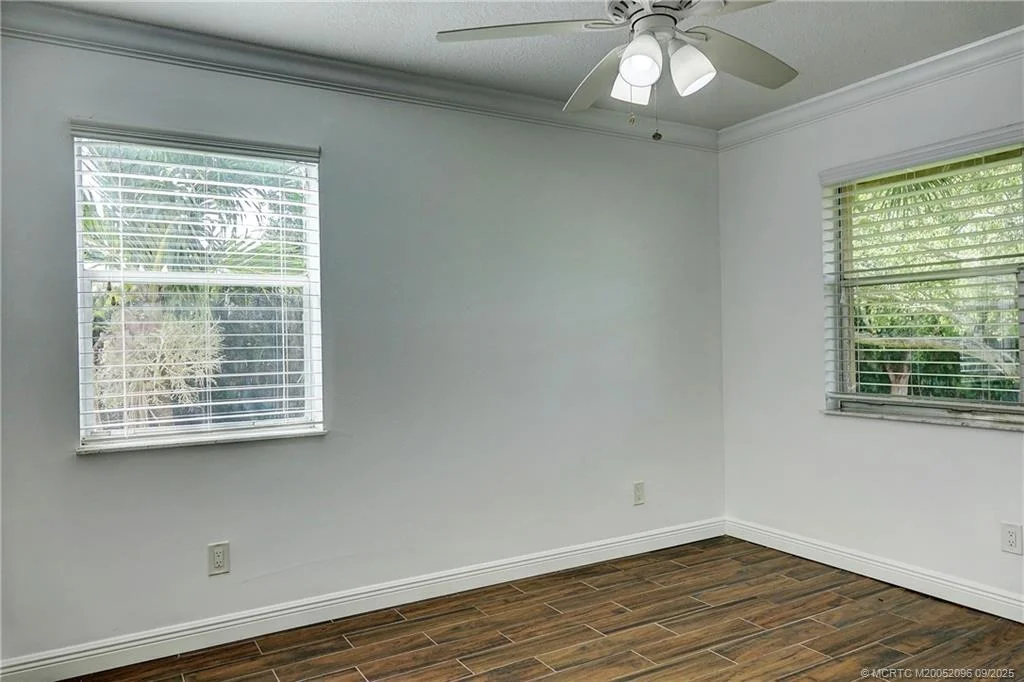Photo of Unit 1908 at 3101 SE Aster Lane