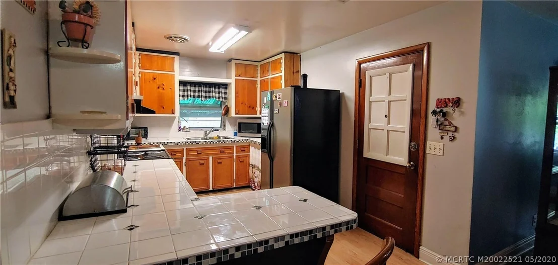 Photo of 4352 Jammes Road