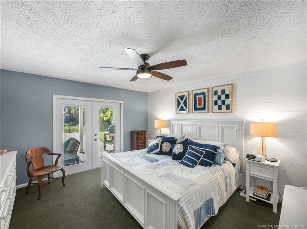 Photo of 1318 SE Riverside Drive