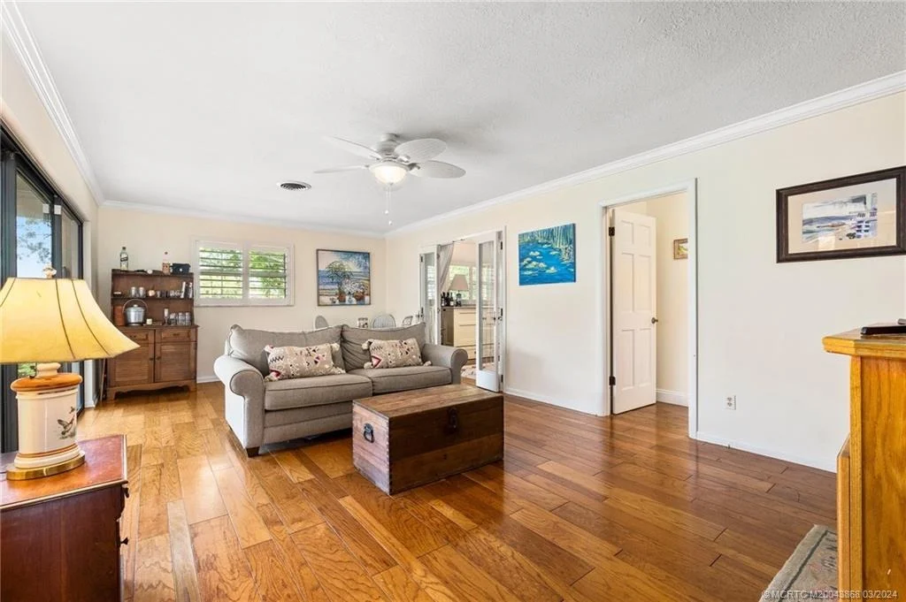 Photo of 4103 SE Fairway E