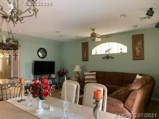 Photo of 236 Nettles Boulevard