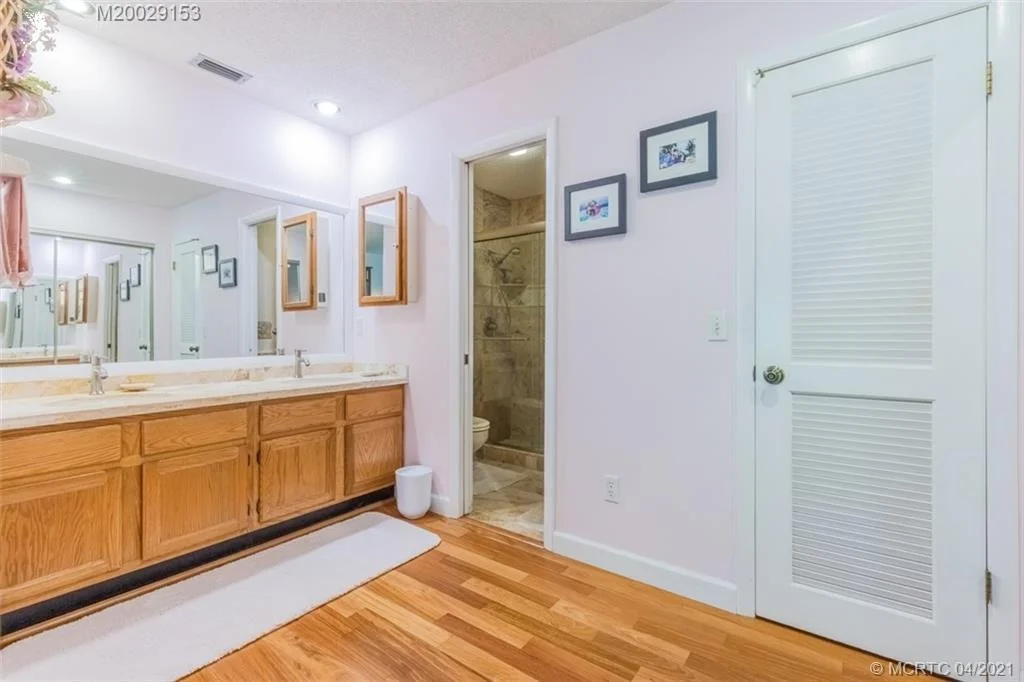 Photo of 5200 Sunset Boulevard