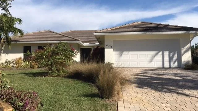 Photo of 4014 SE Fairway E