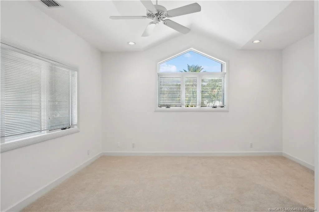 Photo of 110 Hillcrest Terrace