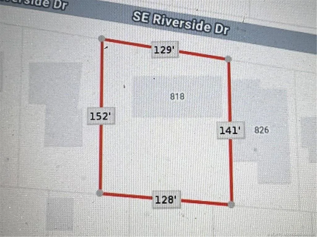 Photo of 818 SE Riverside Drive