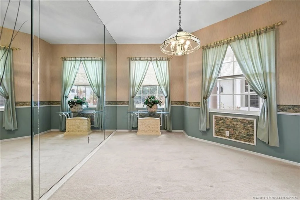 Photo of 6435 SE Wild Olive Lane