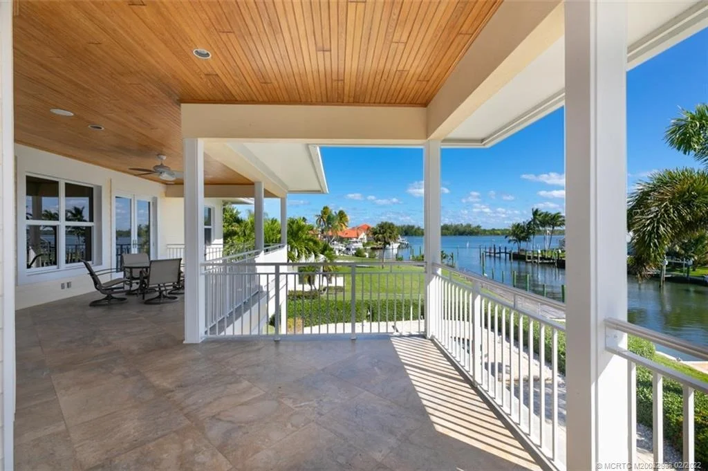 Photo of 5914 SE Horseshoe Point Road