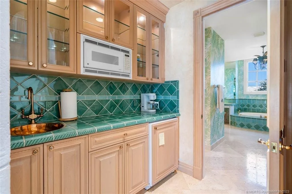 Photo of 7032 SE Harbor Circle