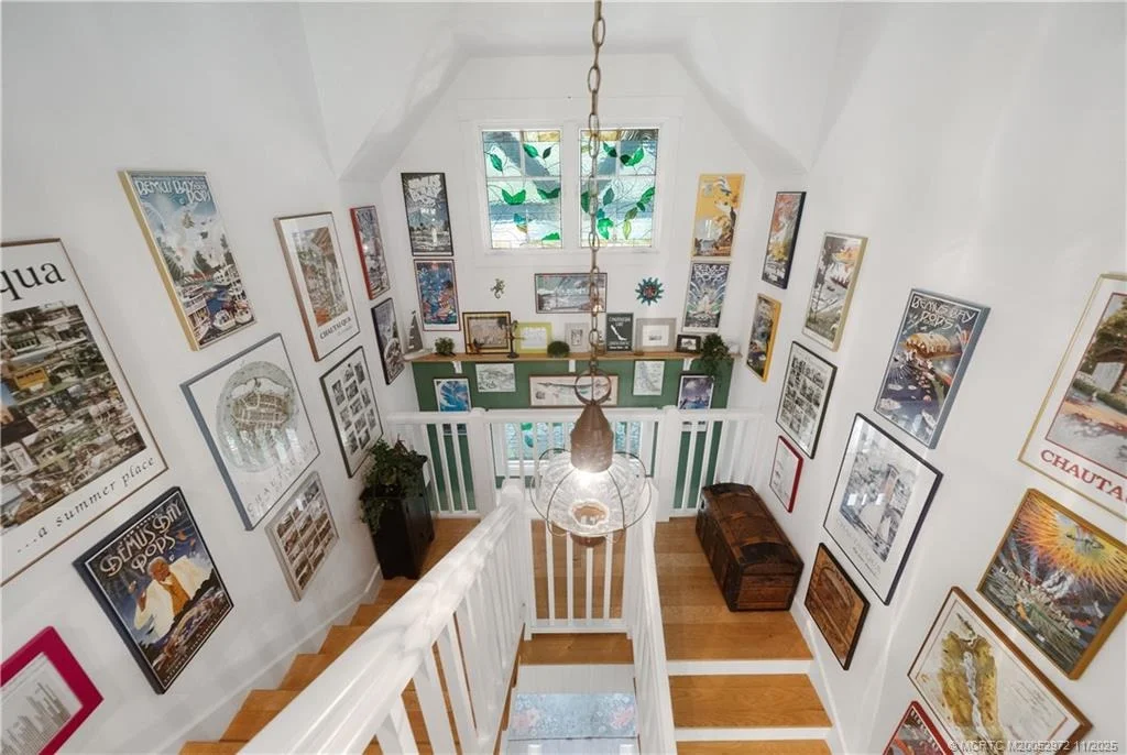 Photo of 12 Oak Hill Way