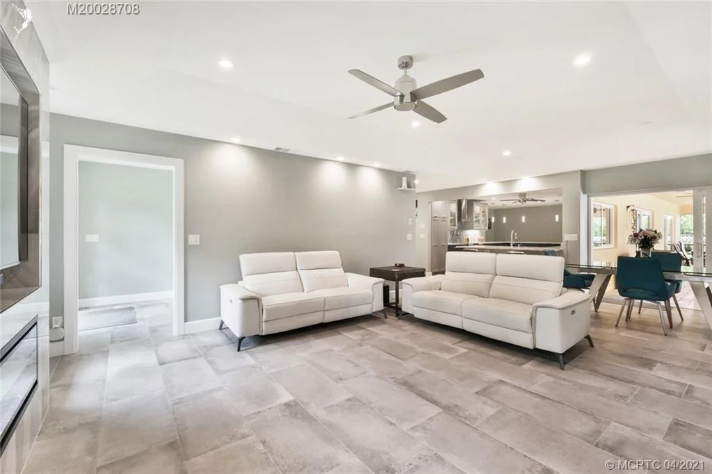 Photo of 11 Riverview Drive