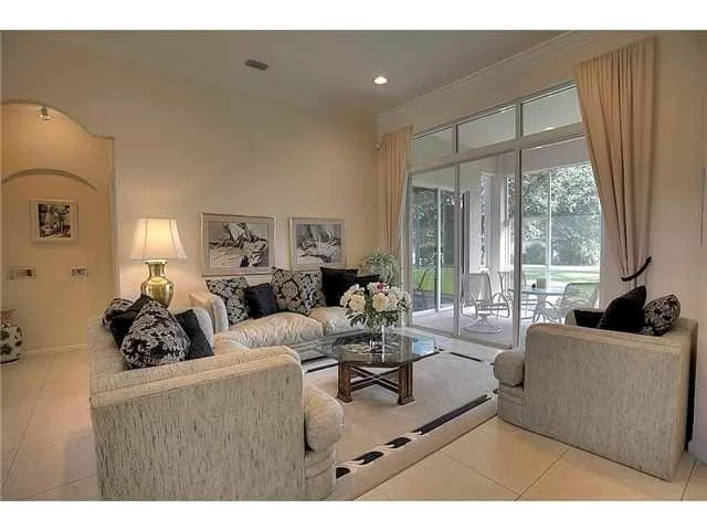 Photo of 8260 SW Skipper Drive