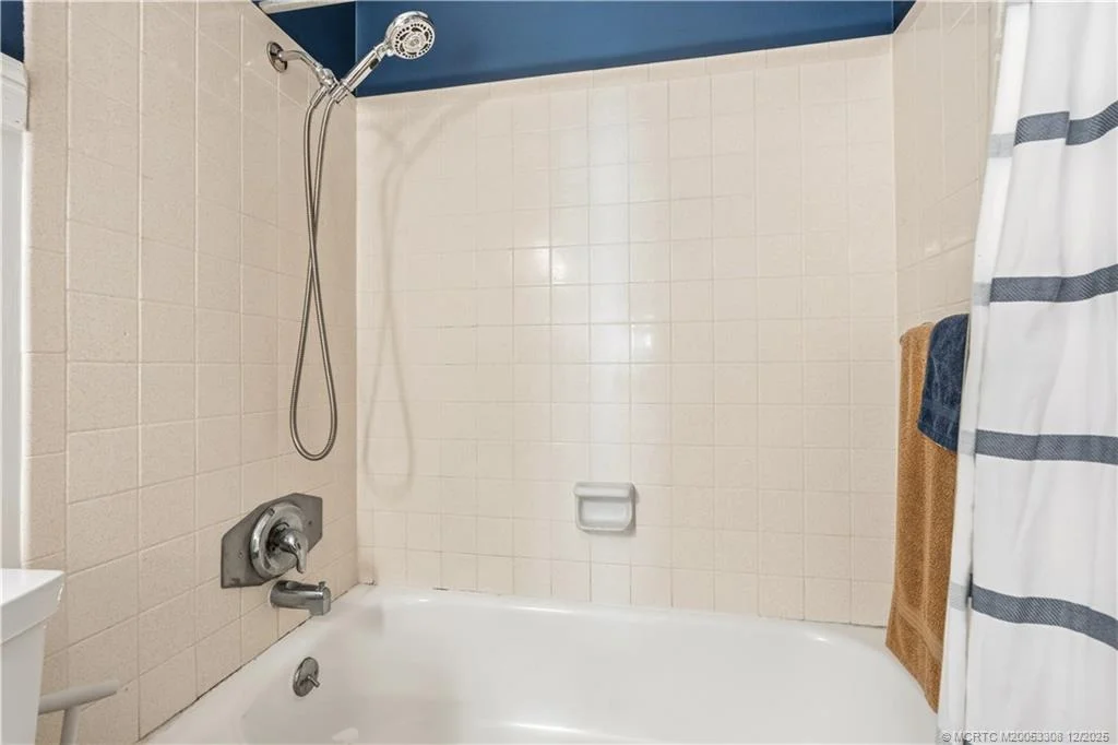 Photo of Unit F7 at 2600 SE Ocean Boulevard