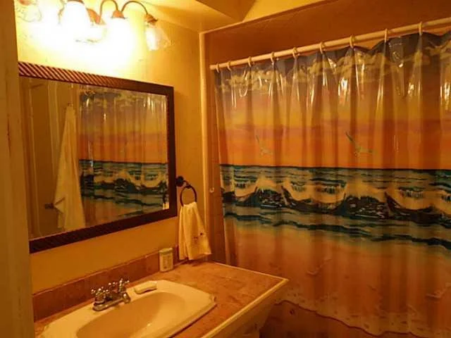 Photo of 609 NW Howard Creek Lane
