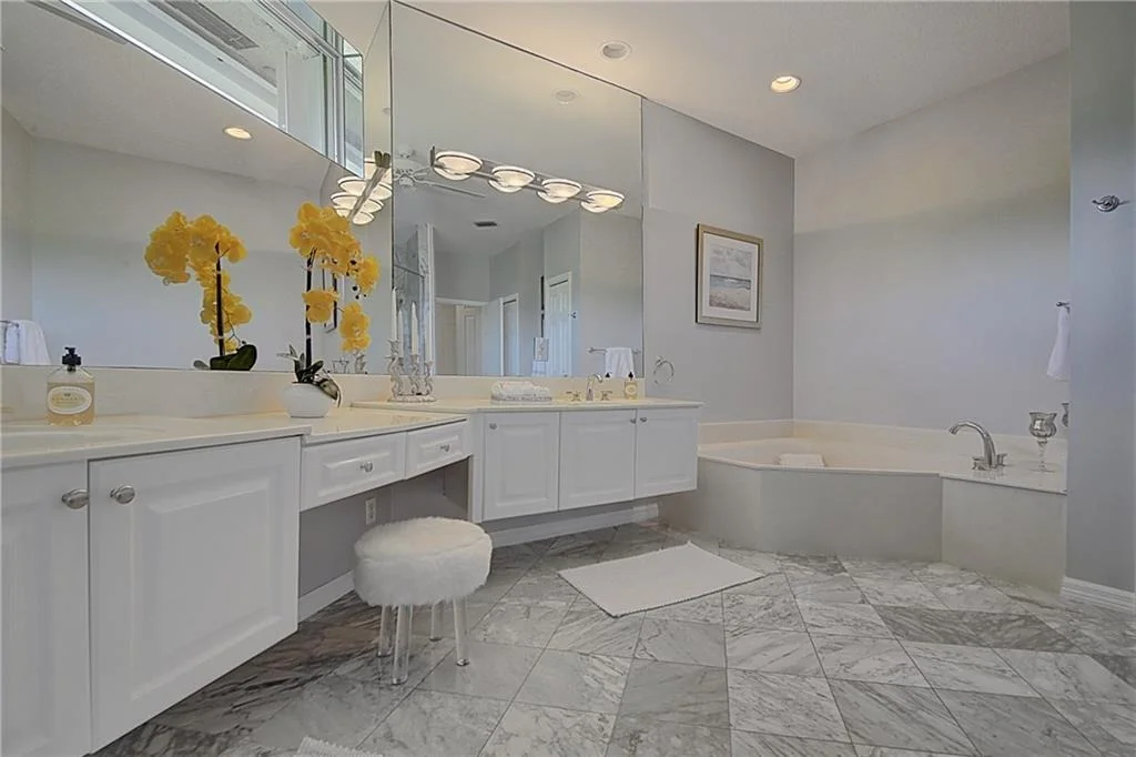 Photo of 1424 NW Coconut Point Lane