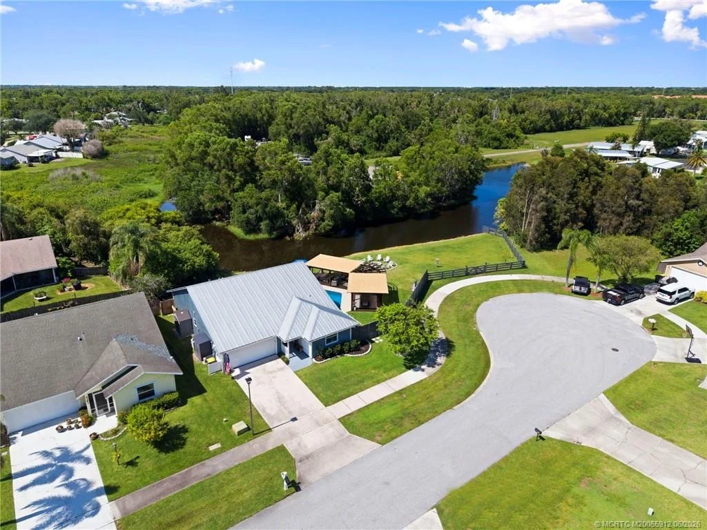Photo of 4401 SE Satinleaf Place