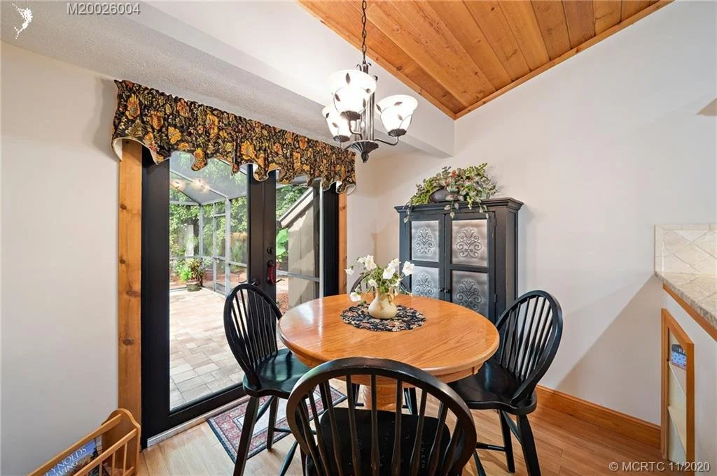 Photo of 254 SE Wells Drive