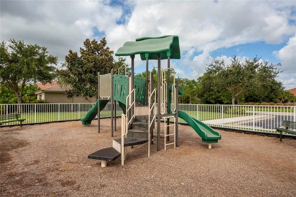 Photo of 1498 SE Legacy Cove Circle